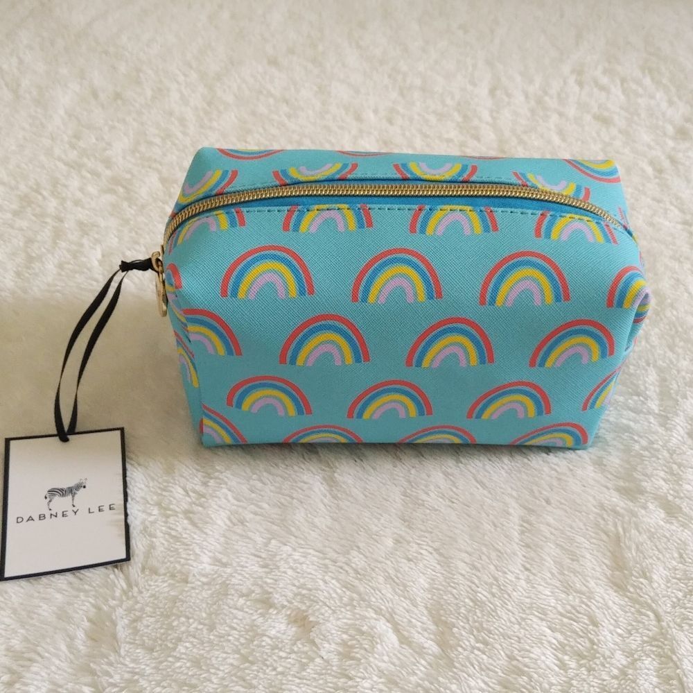 ✨️HP✨️ Beauty💋 Bundle - Dabney Lee and Stila - Picture 2 of 16